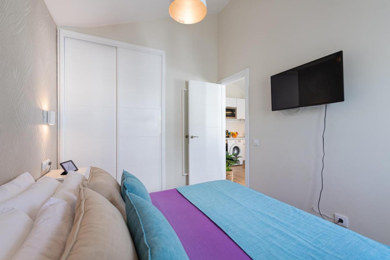 Homeforguest Modern And New Beachfront Apartment La Oliva Eksteriør bilde
